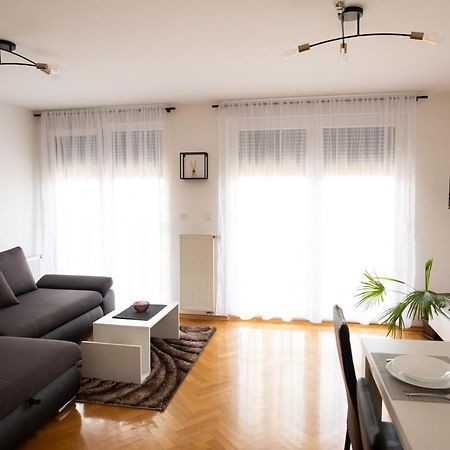Apartman Martes Slavonski Brod Exterior foto