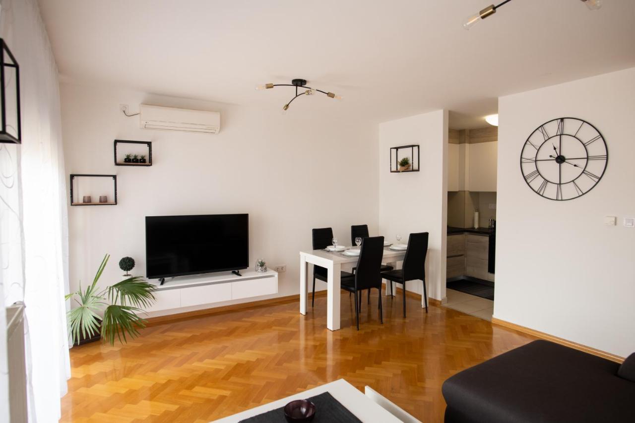Apartman Martes Slavonski Brod Exterior foto